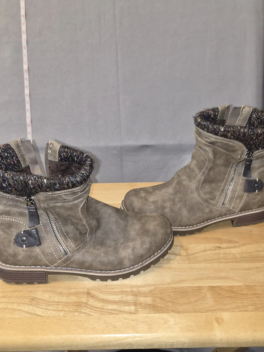 Patrizia Women’s Ankle Boots – Size 9
